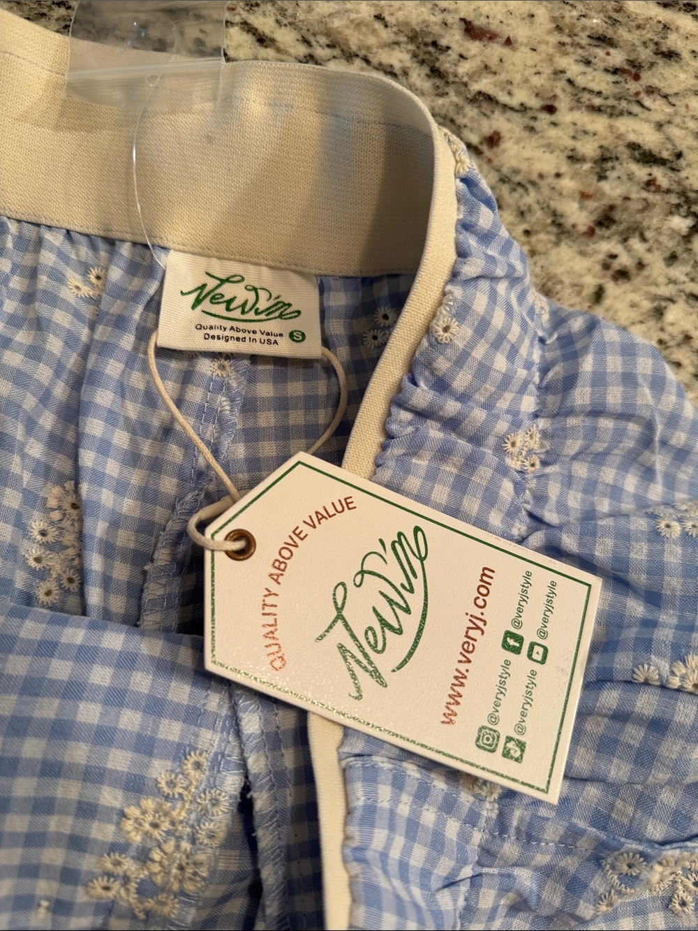 Light Blue Gingham Eyelet Lace Shorts NWT - Picture 2 of 2